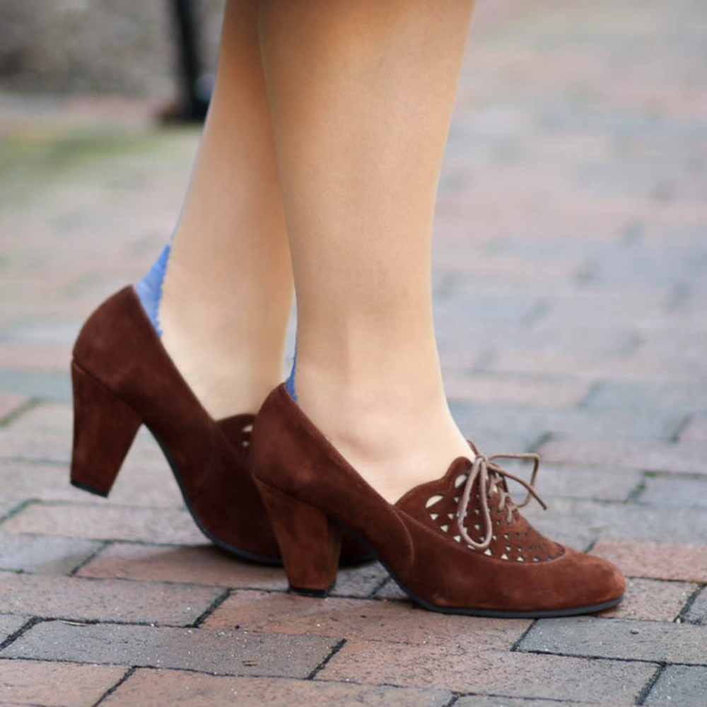 Royal Vintage (American Duchess) "Alice" Oxfords in Nutmeg / Brown Suede Heels